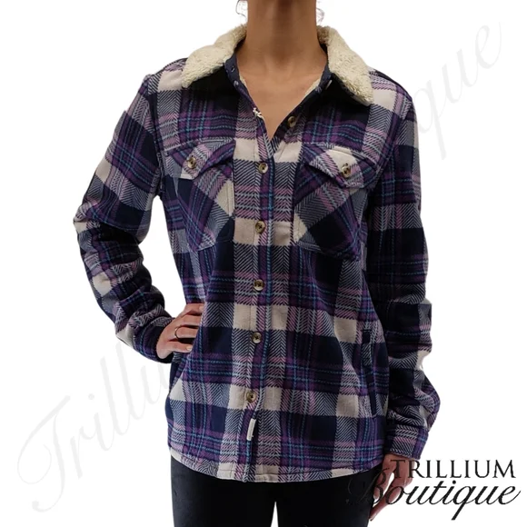Soho Threads Women's Blue Plush Shirt Jacket NWT - Picture 3 of 7